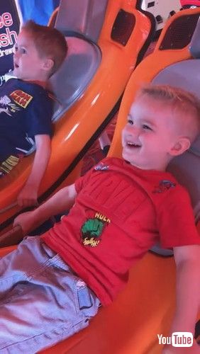 「Boys Reaction to VR Roller Coaster Machine || ViralHog」