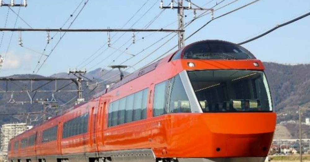値下げ！鉄カード 小田急ロマンスカー 4枚 バラ売り不可 小田急、27年ぶりに「ロマンスカー」の特急料金を値上げ 一律50
