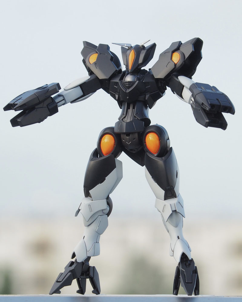 ガンプラ「ベギルベウ」が塗り替えるだけでウルトラマンの「ゼットン」に　違和感ゼロのアレンジに「1兆度の火球放ちそう」の声