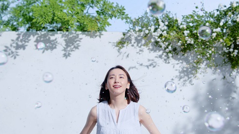 新垣結衣が出演した「ビオリス」の新CM
