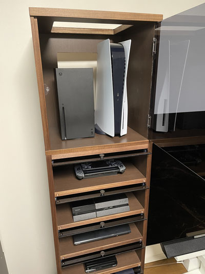 ゲーム機棚