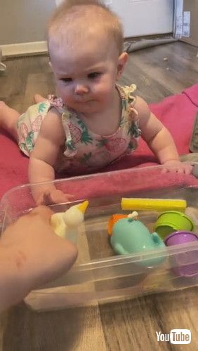 「Accidently Spraying Water Into My Baby's Face || ViralHog」