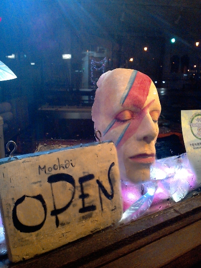 パロディー看板