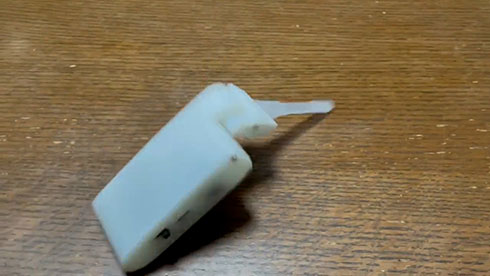 命がけで抵抗するお魚のロボット