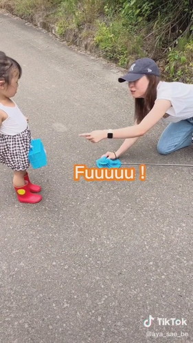 「みー vs トンボ」