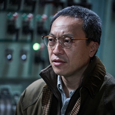 コウモリ怪人役の音尾琢真