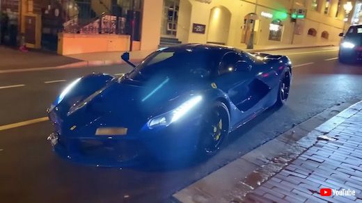 ラ・フェラーリ モナコ 事故 スクーター