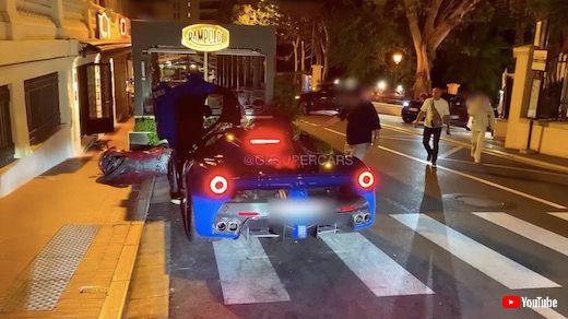 ラ・フェラーリ モナコ 事故 スクーター