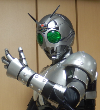 仮面ライダーシャドームーン コスプレ用マスク 着用可能 塗装完成品 Amazon.co.jp: RMW 027 シャドームーン 1/2スケールマスク