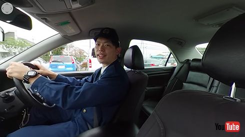 パトカーの車内もVRでぐりぐり動かして見放題！