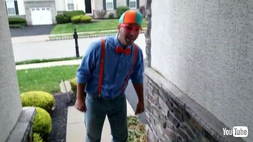 「Little Girl Freaks Out and Cries After Watching Dad in Colorful Costume - 1358619」