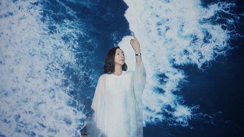 スイス時計ブランド「ロンジン」アンバサダーに就任した原田美枝子と石橋静河