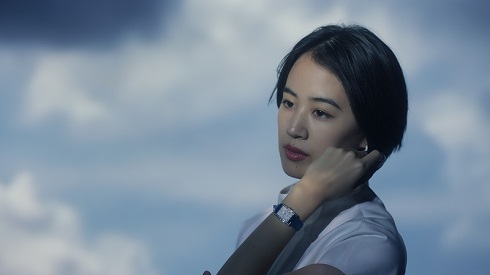 母娘そろって美しい！ 原田美枝子＆次女・石橋静河、“腕時計