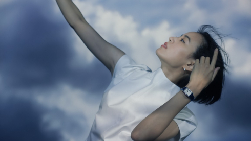 スイス時計ブランド「ロンジン」アンバサダーに就任した原田美枝子と石橋静河