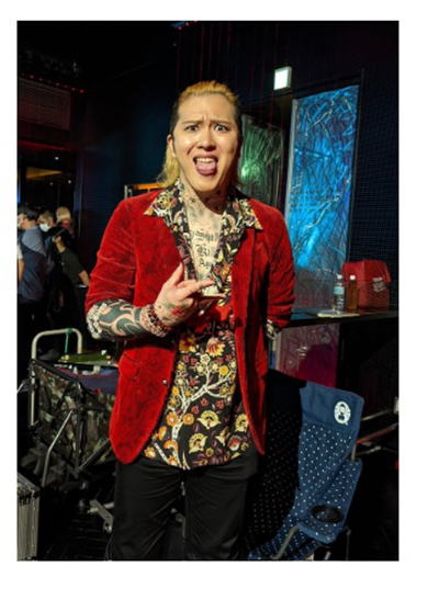 半グレリーダー・佐井社役を演じる尾上松也