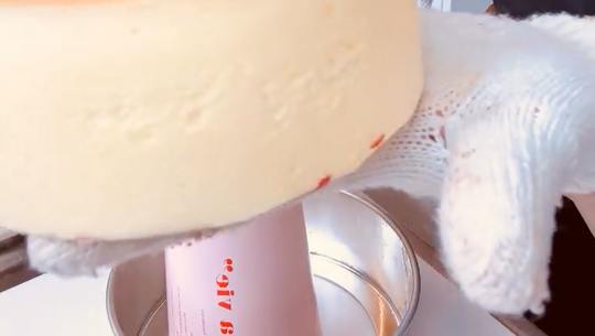 現役パティシエが家で作ったプルプルなチーズケーキ