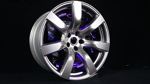 ゲーミングホイールの写真