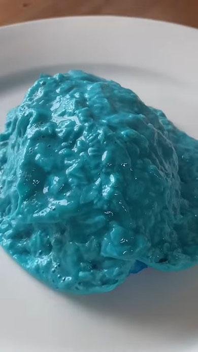 青いオムライス・くぱぁの瞬間