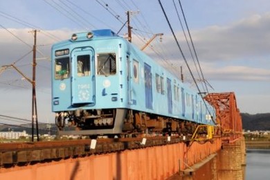 めでたいでんしゃ