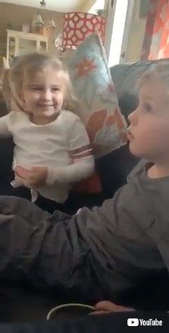 告白する女の子