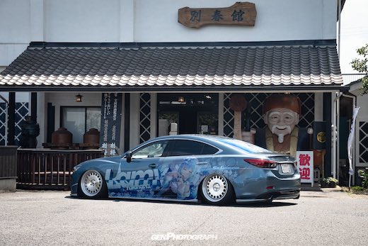 痛車 雪花ラミィ ホロライブ マツダ アテンザ