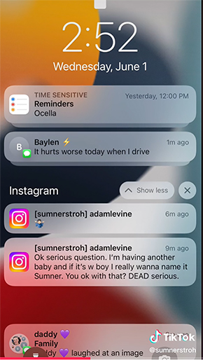 アダムが送ってきたというDM