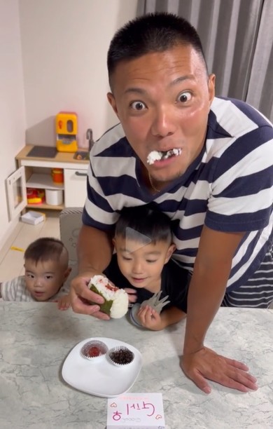 おにぎりサプライズ