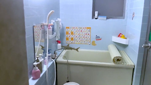 こびとのおふろ・内側