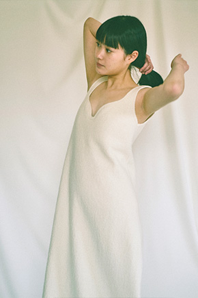 「どん兵衛」新CMシリーズで声を務める小川あん