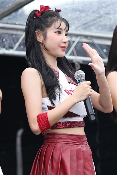 「楽天ガールズ」のユンシー、インルー、フェイフェイ