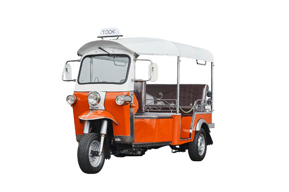 熱海でトゥクトゥクレンタカーサービス開始