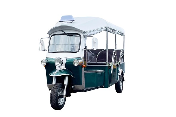 熱海でトゥクトゥクレンタカーサービス開始