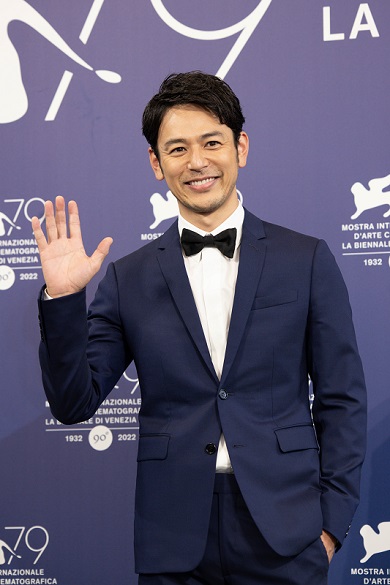 べネチア国際映画祭に参加した妻夫木聡