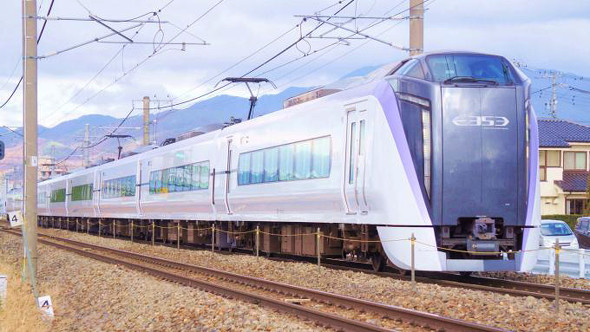 塩尻「とりめし」（700円）