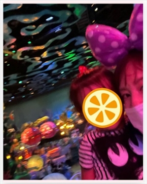 高橋真麻と長女の親子ショット