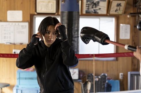 「タイムボカンシリーズ ヤッターマン」ドロンジョとなる泥川七音役・池田エライザ