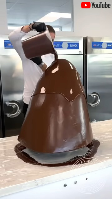 エクスカリバーがささる石を作るところ