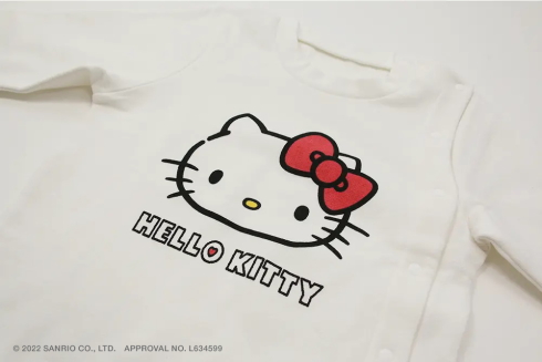 ハローキティバリアフリー服