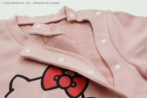 ハローキティバリアフリー服
