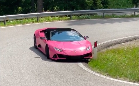 ランボルギーニ ドリフト 峠 溝落とし ウラカン EVO