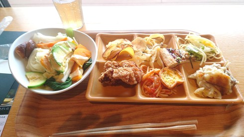 食べるぞー　温野菜とかピザとかパスタとか