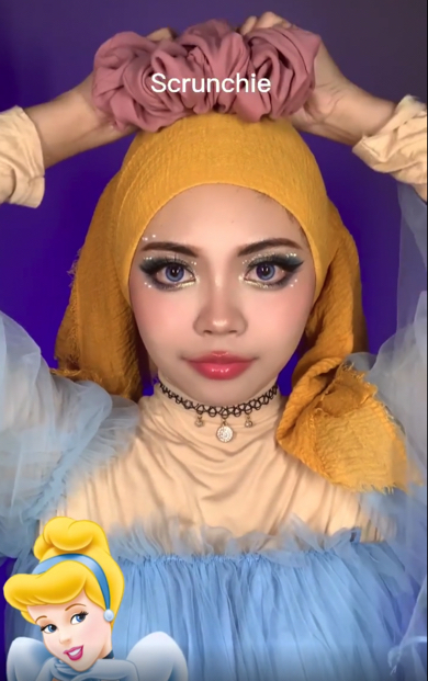 ヒジャブで作るディズニープリンセスのヘアスタイル