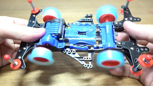 冷えピタミニ四駆