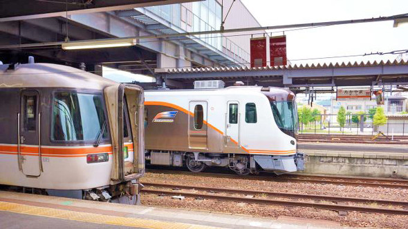 高山「さるぼぼちゃんのおべんとう」（1100円）