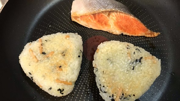 お茶漬けおにぎり