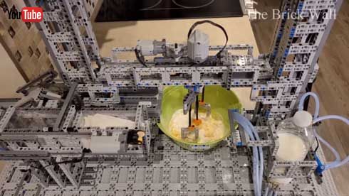 パンケーキ レゴ ロボット 工場