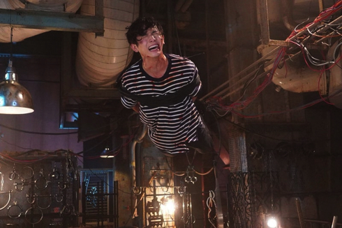 「親愛なる僕へ殺意をこめて」山田涼介と川栄李奈のメインビジュアル