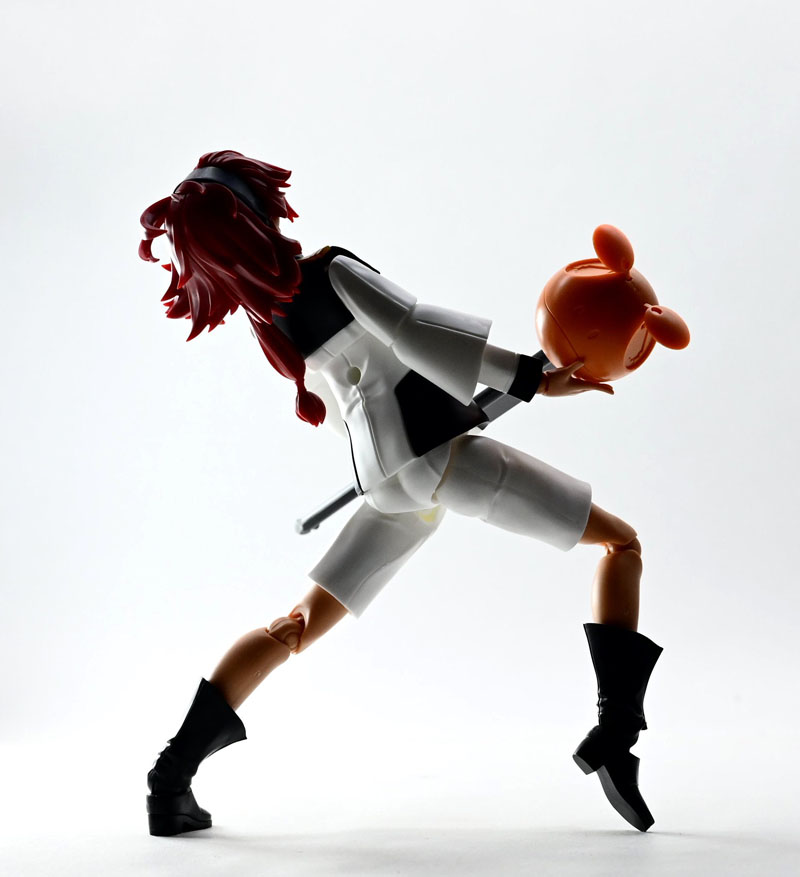 ガンダム「水星の魔女」のスレッタ・マーキュリーをクイーン風に演出　“マーキュリー違い”なプラモにツッコミ殺到