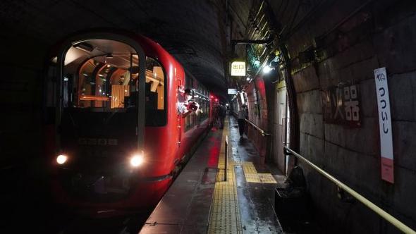 えちごトキめきリゾート雪月花「シェ・トヤのソムリエおすすめ、ワインコース」（乗車・食事付きプラン2万4800円）