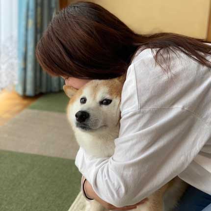 お姉ちゃんと柴犬